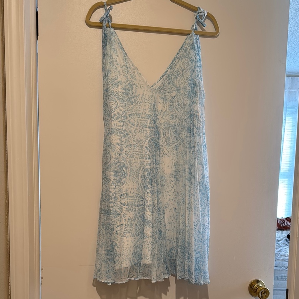 Blue and White Sleeveless Dress